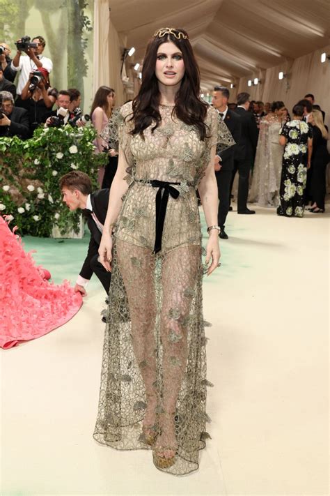 alexandra daddario met gala 2024.